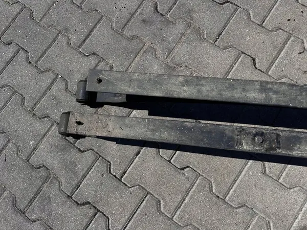 Set di molle posteriori per Volkswagen Caddy 2K5511151AN image 2