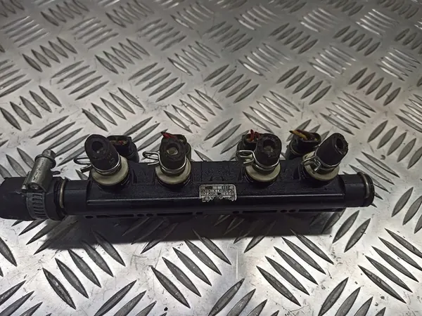 Rampe d'injecteurs LPG Ford Mondeo MK4 2.0 16V image 3