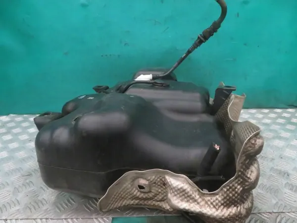 Réservoir AdBlue OEM 172A22038R pour Master Movano image 6
