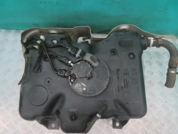 Réservoir AdBlue OEM 172A22038R pour Master Movano image 9