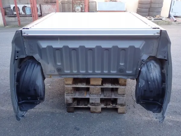 Caixa de carga OEM Mitsubishi L200 F27 17R - Usado image 4