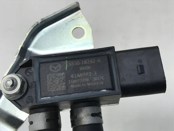 MAZDA CX-60 3.3 Diesel Exhaust Pressure Sensor S550-182B2-A image 5