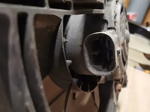 Kylarrubrik Citroen C3 I II Peugeot 207 9653825880 image 4