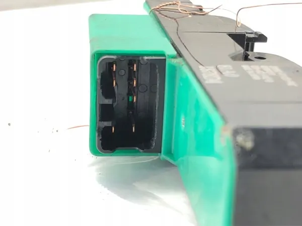 Fensterschalter Suzuki Jimny III 37990-81A20 image 3