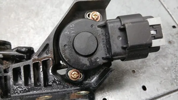 Gaspotentiometer OEM 46822841 für Fiat Stilo image 5