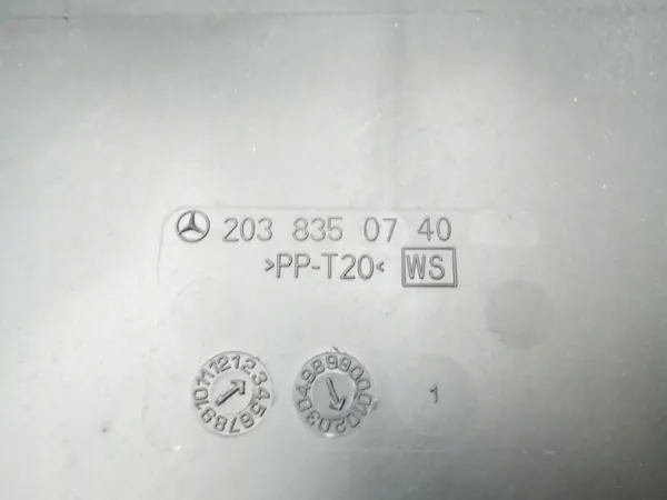 Mercedes C W203 Kabinfilterhus OEM 2038350740 image 5