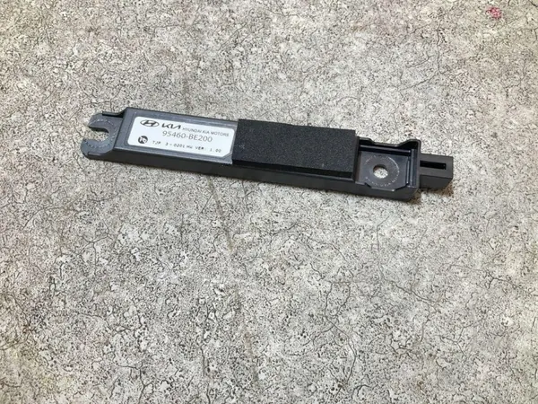 Linker vorderer Griff OEM 95460BE200 - Gebraucht image 2