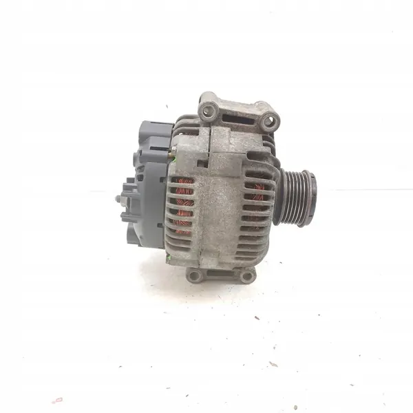 AUDI A6 C6 A4 B7 2.0 TFSI Alternator 06E903016D image 3
