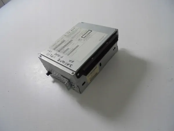 CD-byttare OEM CF6N-18C815-HH för Jaguar XF/X250 image 2