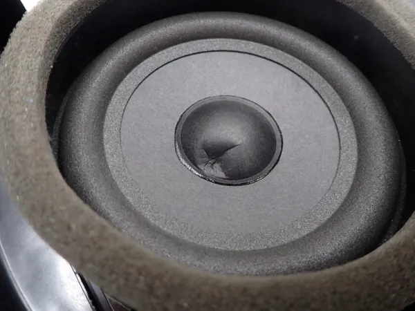 Subwoofer-luidspreker OEM 96380-J7000 - Gebruikt image 3