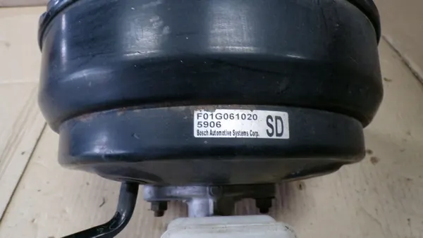Bromsservo Subaru Impreza 2 II OEM F01G061020 image 3
