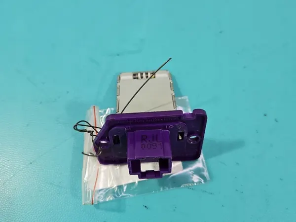 Resistor OEM IMPRK1541200 para Kia Picanto III 17- image 3