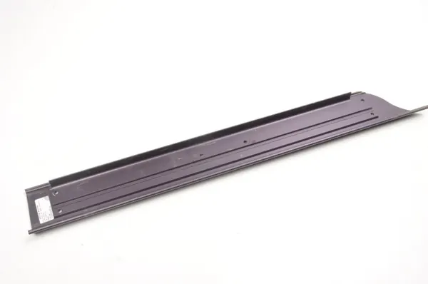 OEM 8G33-13242-AC Oikea etukynnyslista Aston Martinille image 7