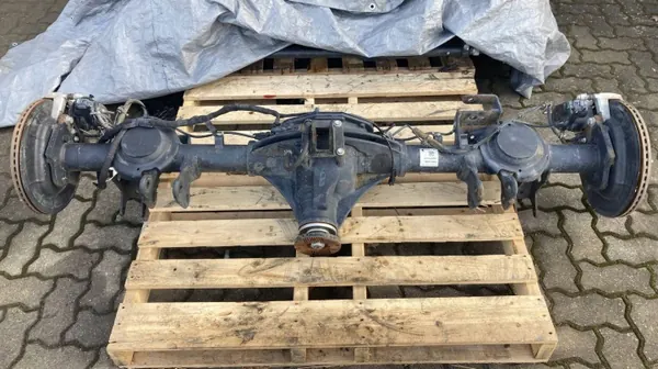 RAM TRX 1500 Hinterachsdifferential 3.55 OEM 68441696AE image 2