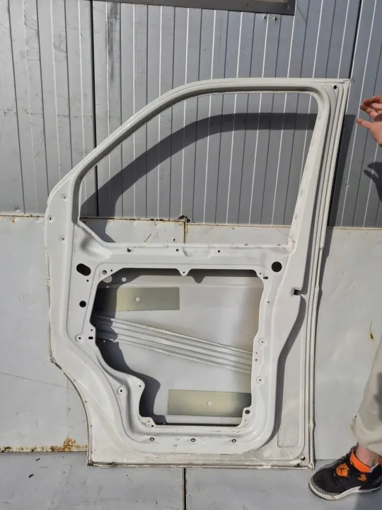 Porte Avant Droite VW T6 - Pièce OEM Transporter image 10