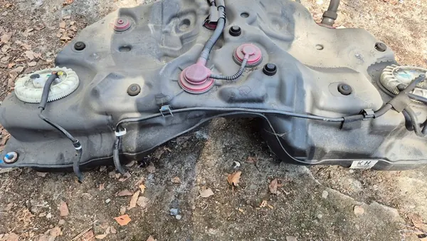 Bränsletank Pump Lexus GS 350 3.5 V6 AWD 77020-30292 image 2