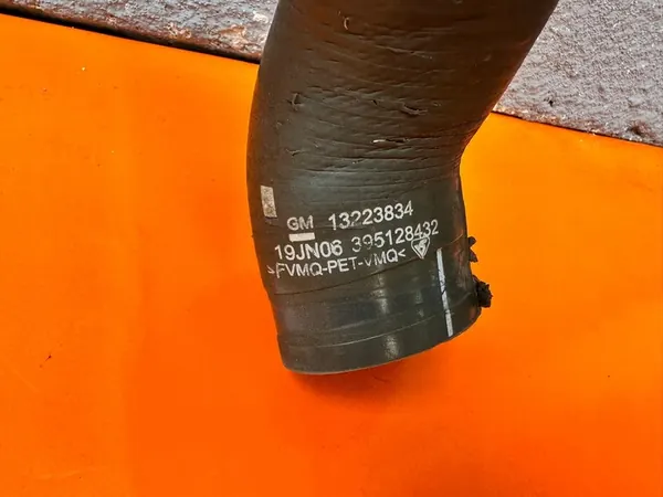 OPEL MERIVA A 1.7 CDTI Manguera de aire OEM 13223834 image 3