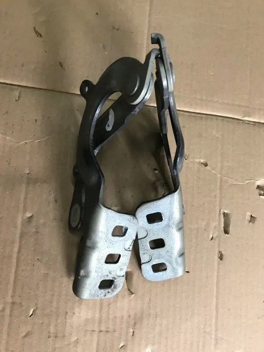 Charnière de Capot FORD OEM pour Fiesta MK8 5D 2017+ image 3