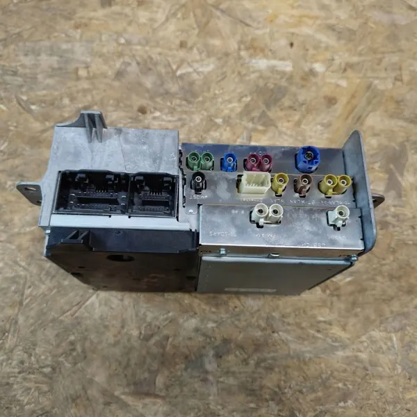 Module de commande radio Mercedes-Benz OEM A1779011503 image 5