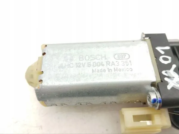 Moteur de siège électrique OEM 6004RA3351 Chrysler Pacifica image 4