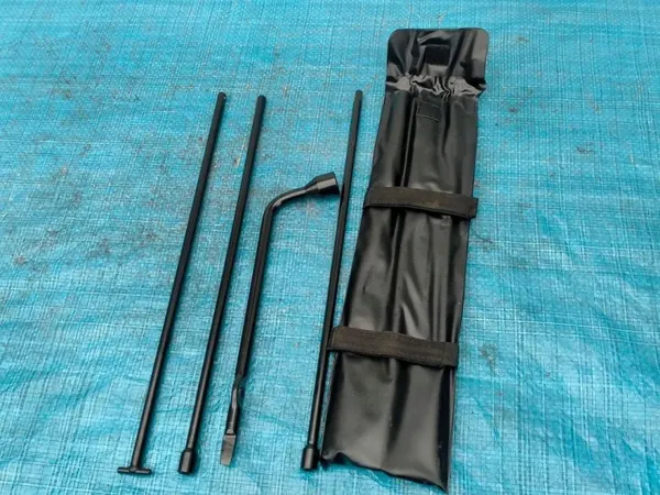 Clé de roue Mercedes OEM 310126171028 image 2