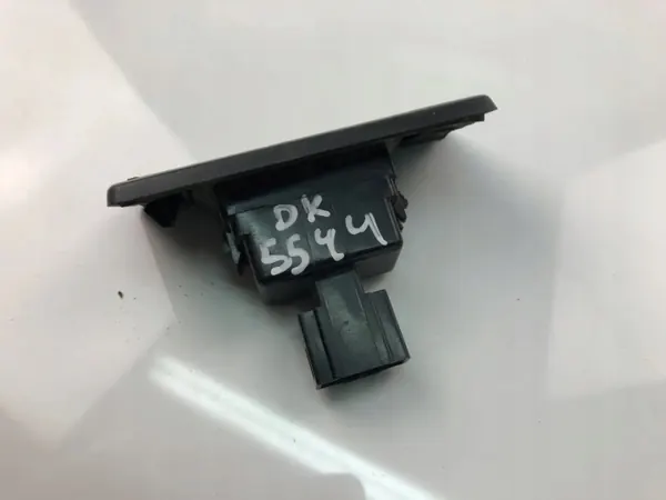 Éclairage plaque OEM 6K9943115 VW Caddy II Fourgon image 3