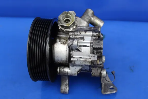 Styrpump OE Mercedes W221 3.0 3.2 3.5 CDI A0044668901 image 3