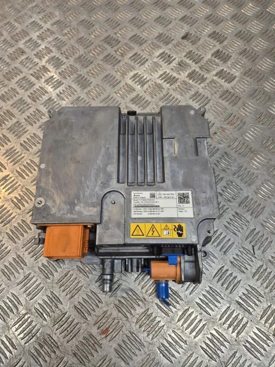 Mercedes EQA Laddningsmodul OEM A0009009935 image 2