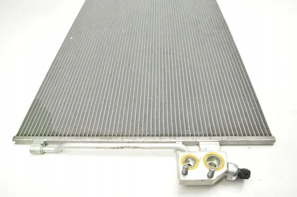 Condenseur climatisation Volvo XC40 B4 OEM 32339282 image 3