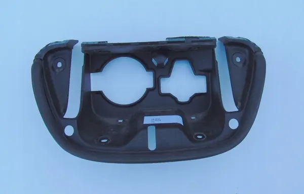 Inserto do bocal de combustível Nissan Leaf image 2