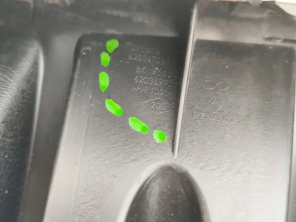 Renault Megane III Front Grill Reinforcement 620367065R image 7