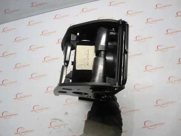 OEM AH32061A78ADW Porta-copos Cinzeiro para Range Rover Sport image 7