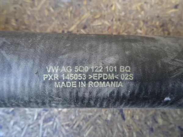 AUDI A3 8V GOLF VII LEON III TDI Vesiputket 5Q0122101BQ image 2