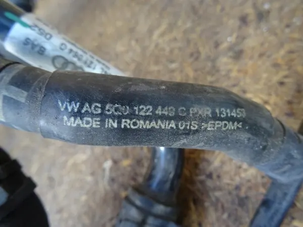 AUDI A3 8V GOLF VII LEON III TDI Vesiputket 5Q0122101BQ image 5