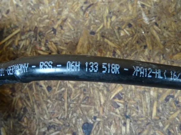 A5 8T A4 B8 2.0 TFSI Mangueira de Vácuo 06H133781AS image 3