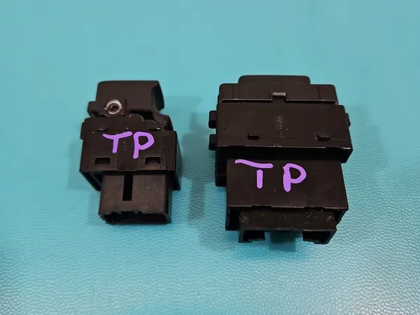 Achterraam Schakelaar Kia Sportage III 10-15 image 3