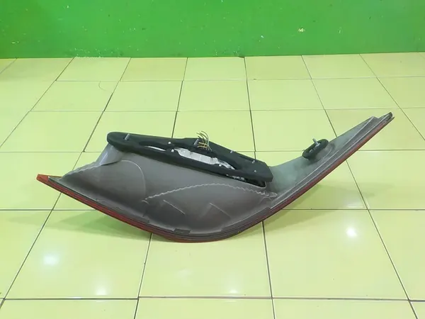 MERCEDES CLS W219 3.0 CDI Linker Achterlicht A2198200164 image 6