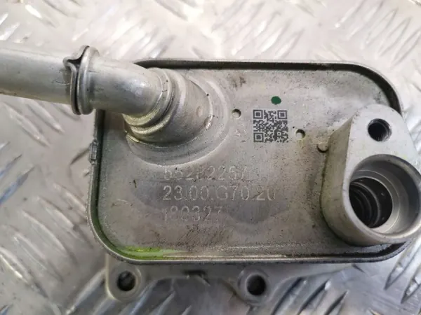Arrefecedor de óleo Jeep Renegade OEM 55282257 image 4
