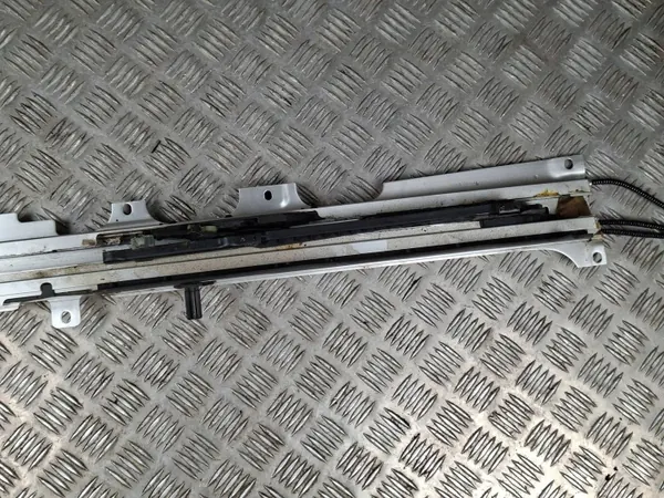 Toit ouvrant complet OEM 1718953 pour Mercedes-Benz E W212 image 4