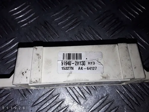 ECU Hyundai I-40 OEM 919402H130 - Usado image 3