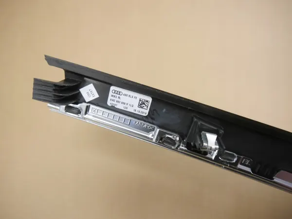 Moldura Túnel Central Audi A4 A5 8W OEM 8W2863969H 1LQ image 5