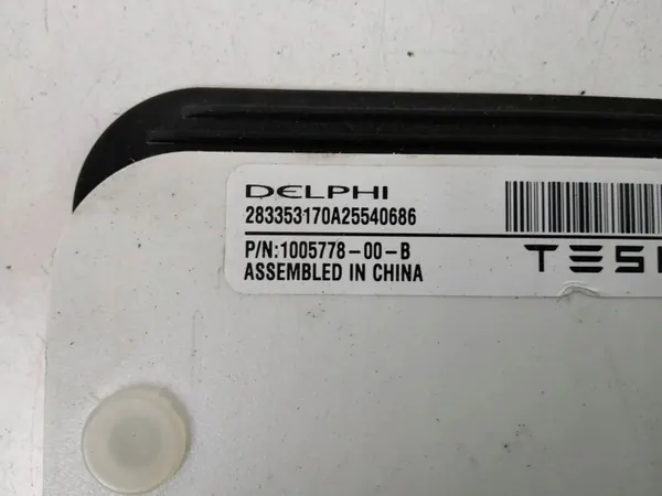 Capteur de pression siège arrière central Tesla Model S OEM 1005778-00-B image 3