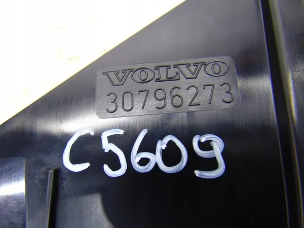 Troisième feu stop Volvo S60 II OEM 30796273 image 4
