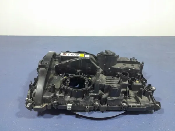 Tampa de Válvulas BMW OEM 8631745 Motor B48 image 2