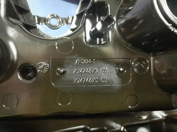 Tampa de Válvulas BMW OEM 8631745 Motor B48 image 7