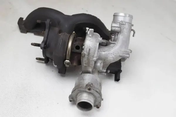 Turbo OEM 06H145702S pour Audi A4 2.0L Essence image 5