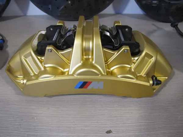 BMW M8 Jarrulevyt OEM DEMOCAR 7991105 7991106 image 6