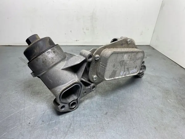 Opel Mokka Oljefilterhus OEM FBZ16702 - Begagnad image 2