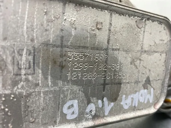Opel Mokka Oljefilterhus OEM FBZ16702 - Begagnad image 4
