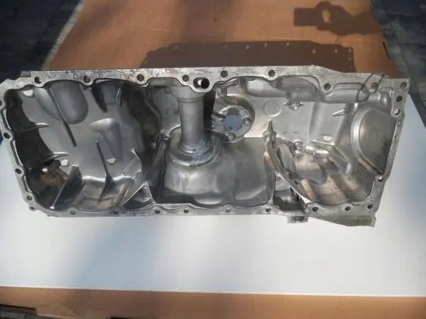 Carter d'huile BMW OEM 8515773 pour X-Drive image 4